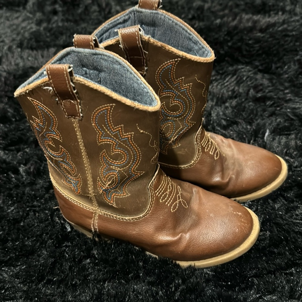 Boy cowboy boots 11 brown country western